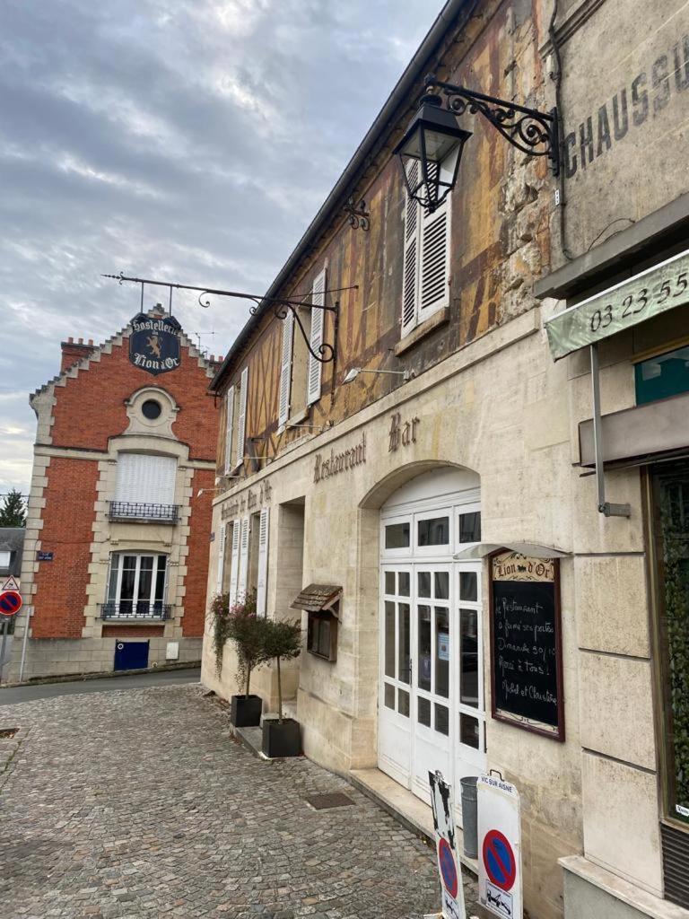 Vic-sur-Aisne La Belle Vicoiseゲストハウス エクステリア 写真